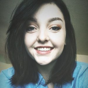 Meet your Posher, Mackenzie